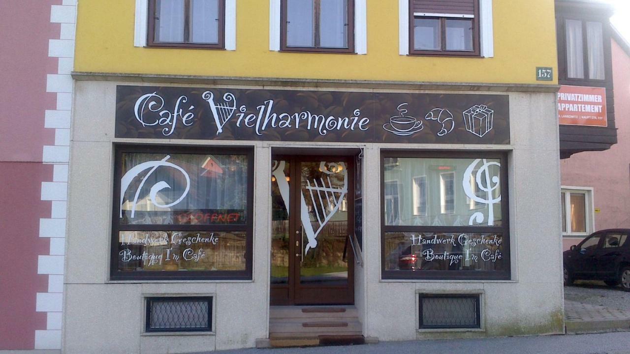 Cafe Vielharmonie Apart-Pension Maria Lankowitz Exteriér fotografie